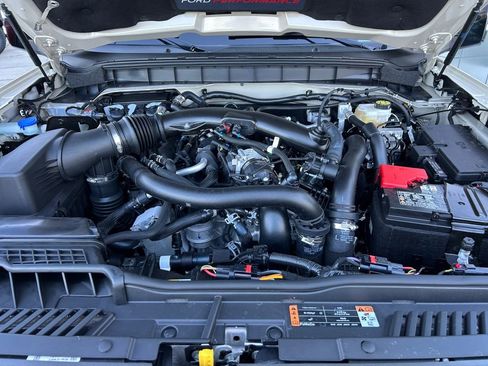 New 2025 Ford Bronco Raptor image 30