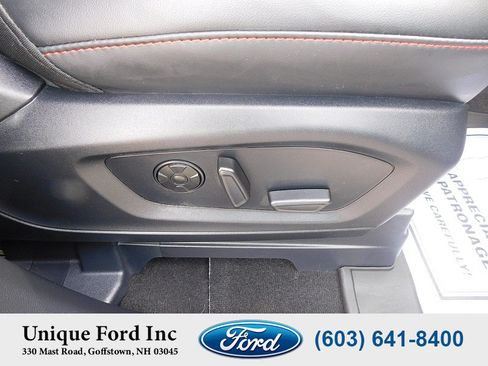 Used 2025 Ford Explorer ST AWD/4WD image 34