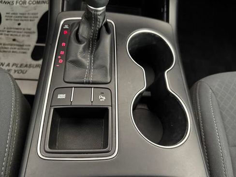 Used 2017 Kia Sorento FWD w/ LX Convenience Package image 17