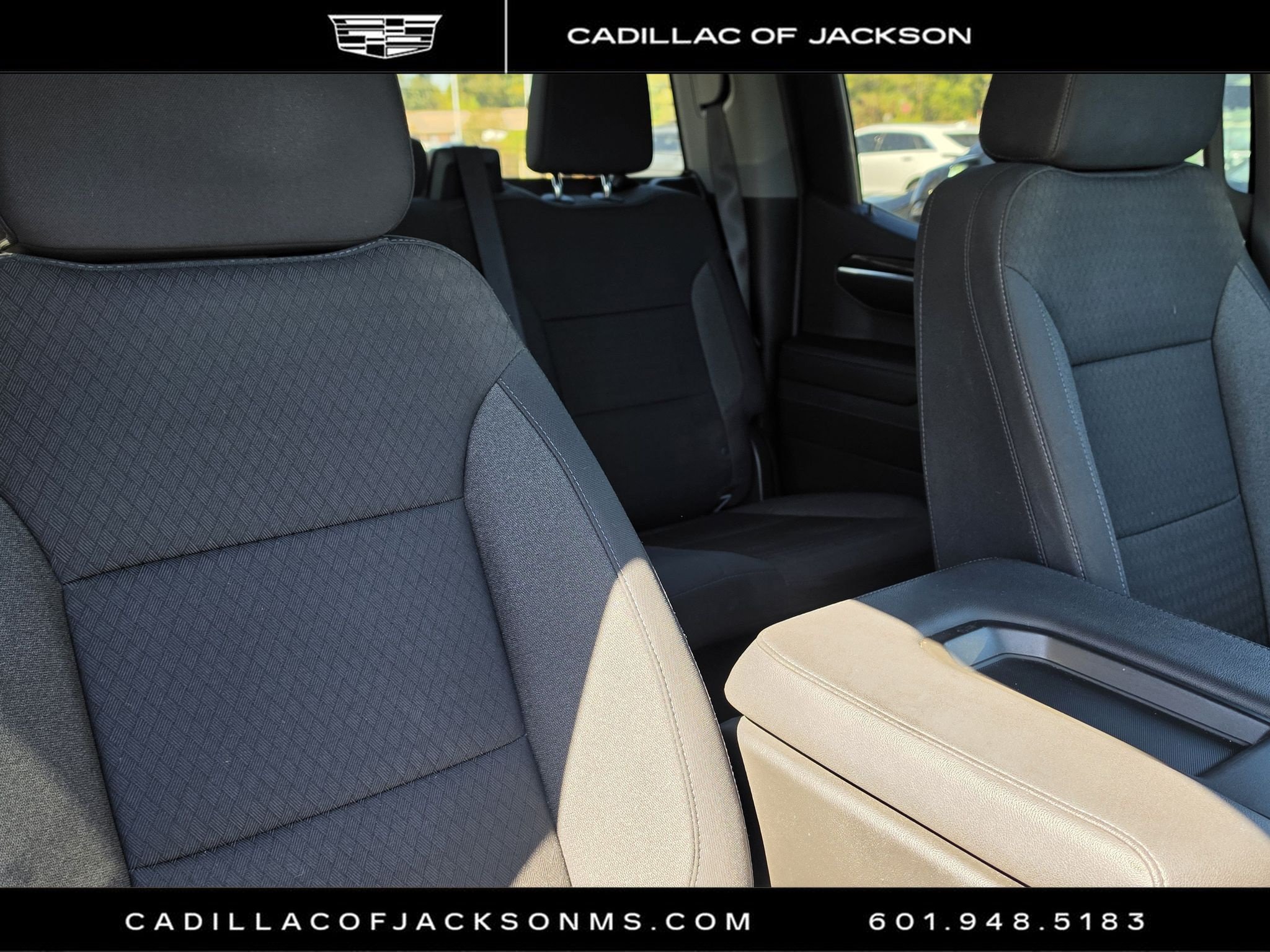 Used 2024 Chevrolet Silverado 1500 LT AWD/4WD image 5