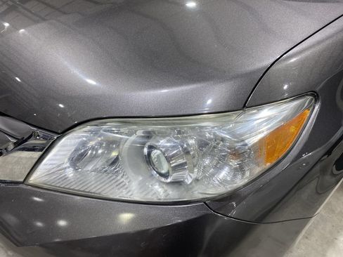 Used 2017 Toyota Sienna XLE w/ XLE Navigation Package FWD image 23