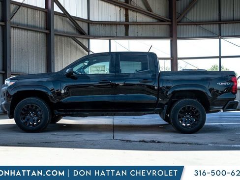 New 2026 Chevrolet Colorado W/T image 2