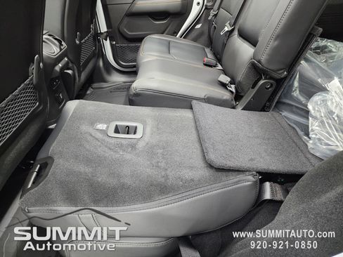 New 2025 Jeep Wrangler Sahara w/ Technology Group image 39