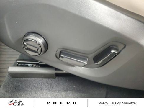 Used 2026 Volvo XC90 B6 Plus w/ Protection Package Premier image 23