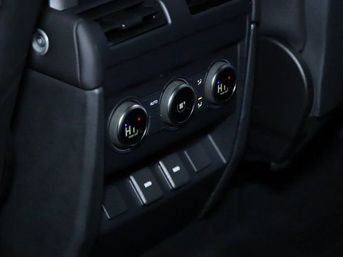 Certified 2024 Land Rover Defender 110 X-Dynamic SE image 36