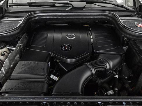 Used 2024 Mercedes-Benz GLE 450e 4MATIC image 24