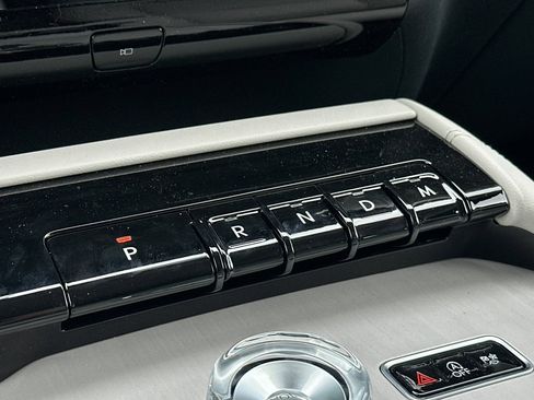 New 2026 Lincoln Navigator Reserve AWD/4WD image 22