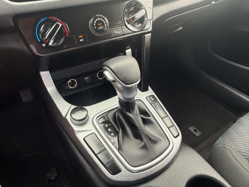 Used 2024 Kia Seltos LX AWD/4WD image 20