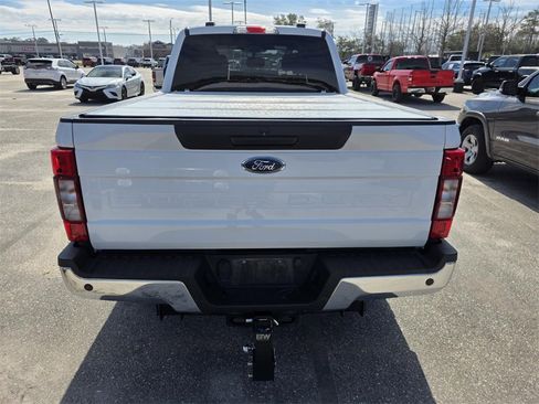 Used 2022 Ford F350 XLT w/ XLT Value Package image 3