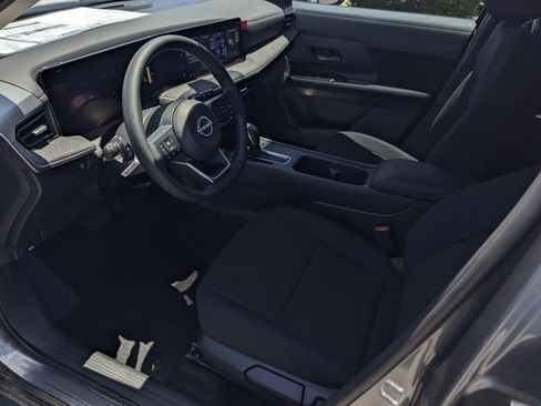 New 2026 Nissan Kicks S FWD image 9