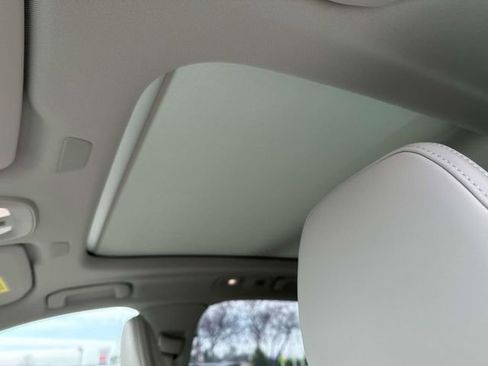 New 2026 Volvo XC60 B5 Ultra w/ Climate Package image 23