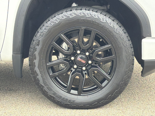Used 2024 GMC Sierra 1500 Elevation AWD/4WD image 8