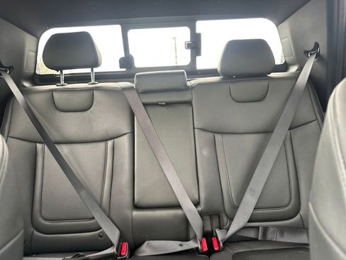 Used 2025 Hyundai Santa Cruz Limited image 19