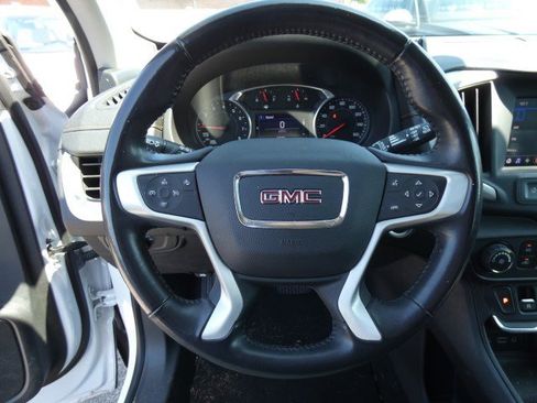 Used 2020 GMC Terrain SLE image 21