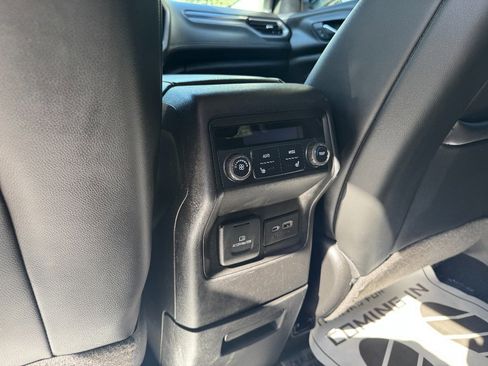 Used 2021 GMC Acadia AT4 w/ Preferred Package AWD/4WD image 19