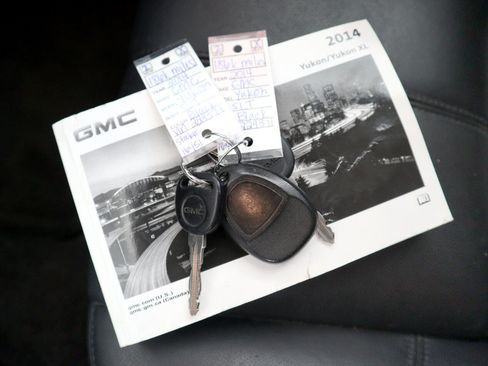 Used 2014 GMC Yukon SLT image 27