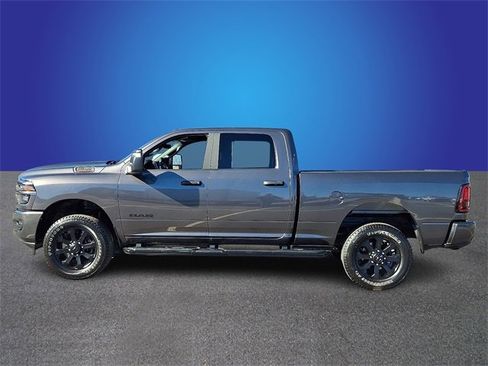 Used 2025 RAM 2500 Big Horn image 7