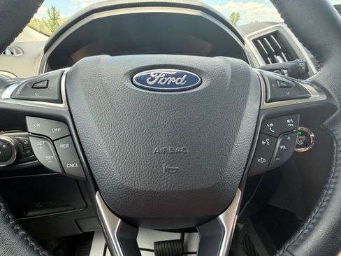 Used 2023 Ford Edge SEL w/ Convenience Package AWD/4WD image 19