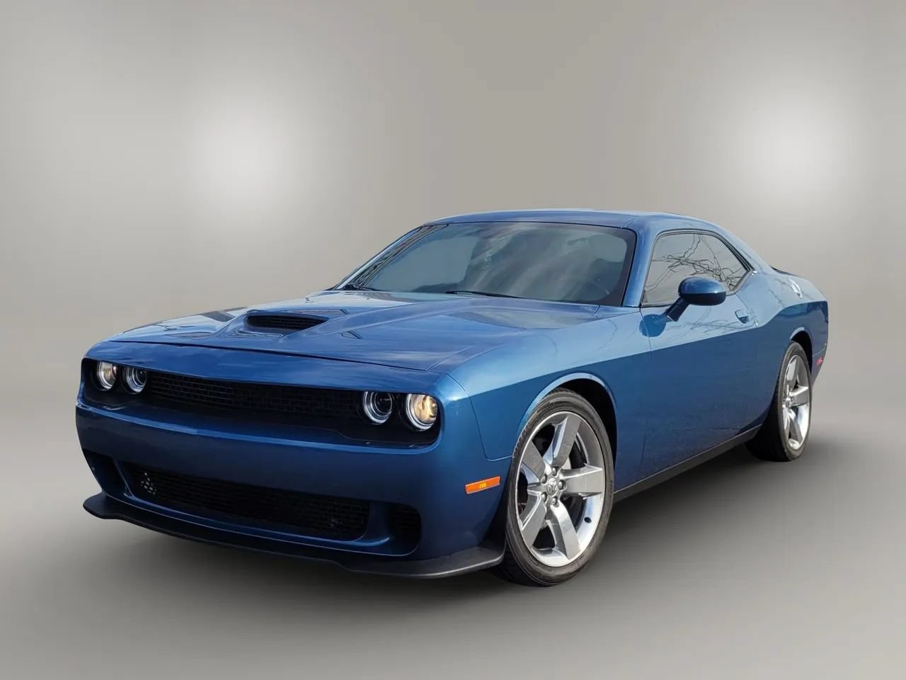 Used 2022 Dodge Challenger GT RWD image 15