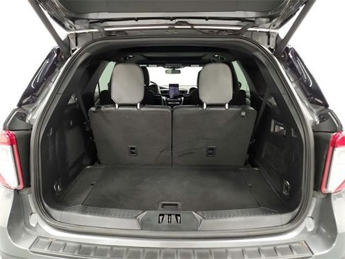 Used 2023 Ford Explorer ST w/ Technology Package image 38