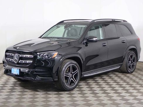Used 2023 Mercedes-Benz GLS 450 4MATIC w/ AMG Line Exterior image 11