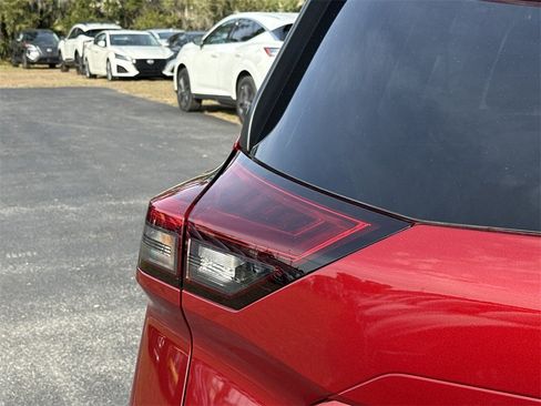 Certified 2023 Nissan Rogue SV image 18