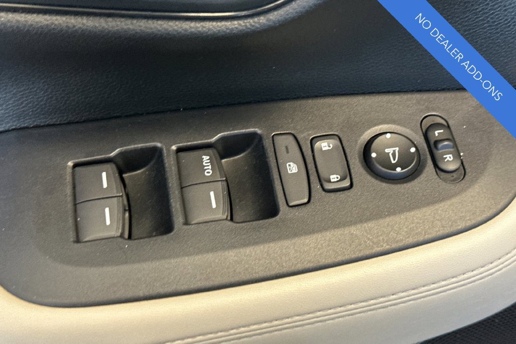 Certified 2024 Honda HR-V LX image 12