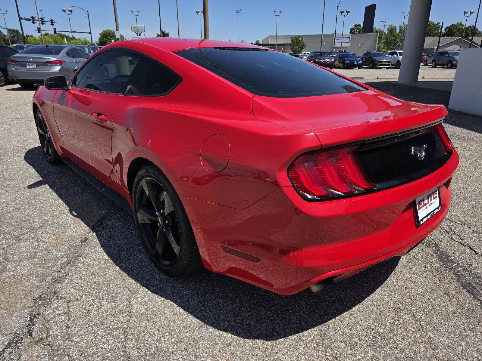 Used 2017 Ford Mustang Coupe w/ Ecoboost Performance Package RWD image 7