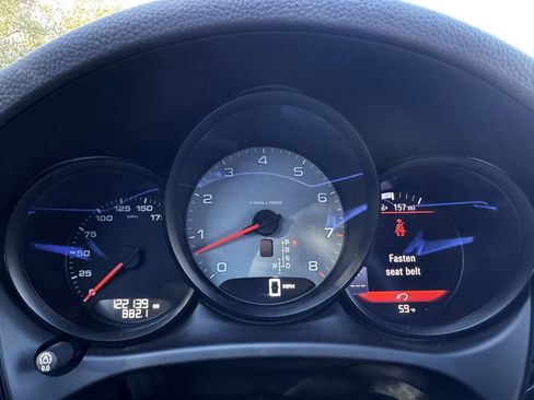 Used 2016 Porsche Macan S image 22