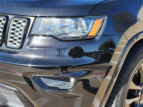 Used 2020 Jeep Grand Cherokee Altitude image 8