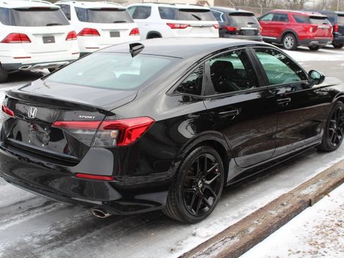 Used 2023 Honda Civic Sport image 6