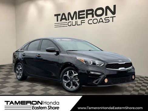 Used 2020 Kia Forte LXS FWD image 1