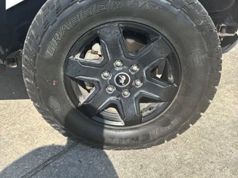 Used 2022 Ford Bronco Black Diamond AWD/4WD image 4