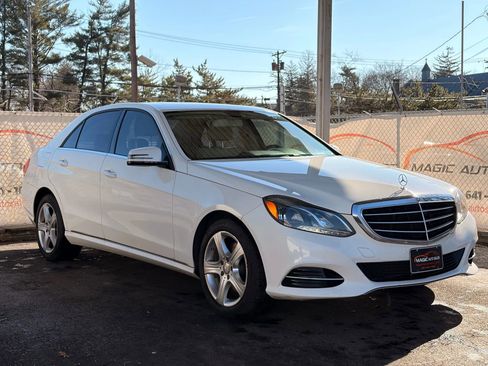 Used 2015 Mercedes-Benz E 350 4MATIC Sedan image 6