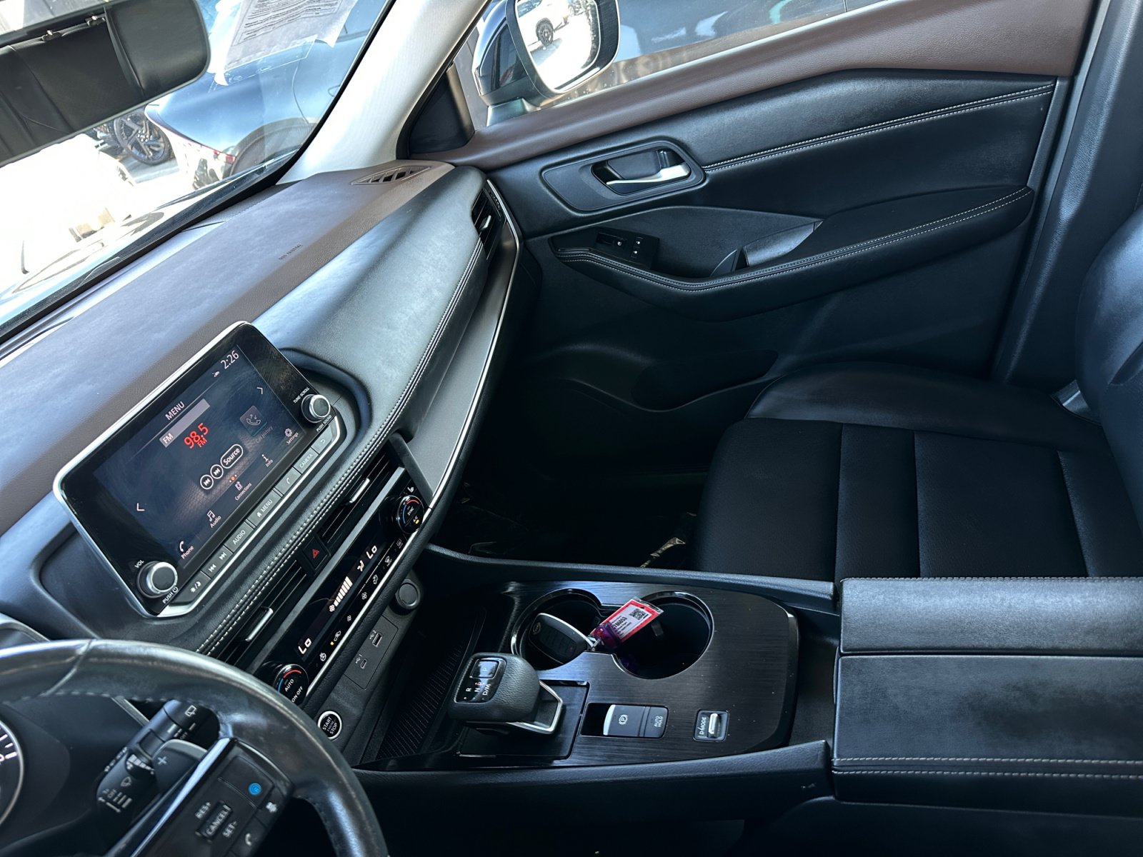 Used 2023 Nissan Rogue SV w/ SV Premium B Package FWD image 22