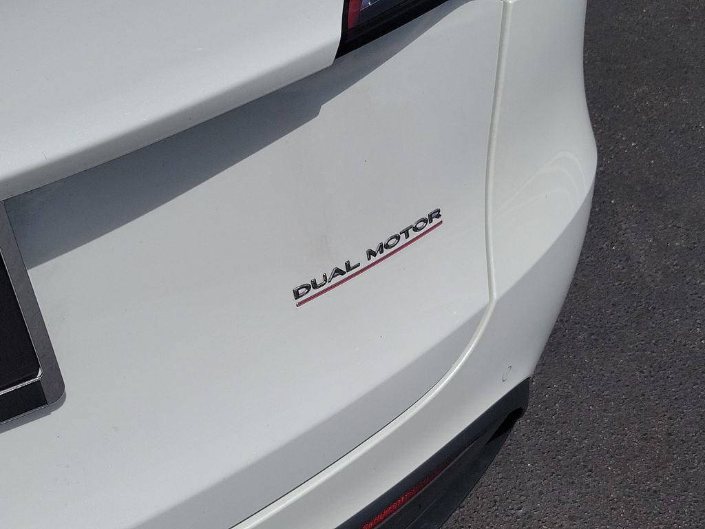 Used 2022 Tesla Model Y Performance AWD/4WD image 6