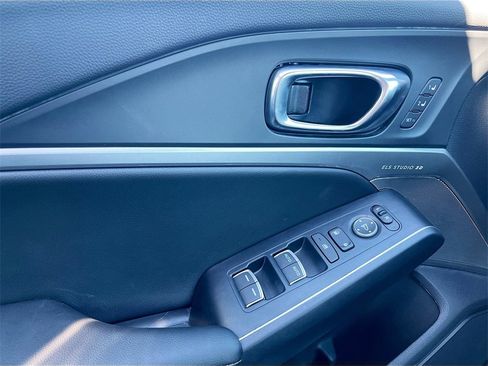 Used 2025 Acura Integra A-Spec image 17