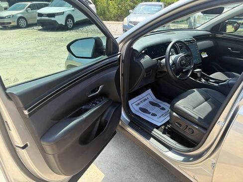 Used 2023 Hyundai Tucson SEL w/ Convenience Package AWD/4WD image 10