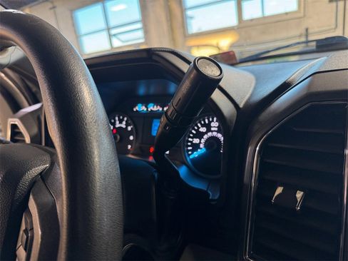 Used 2019 Ford F150 XLT image 21