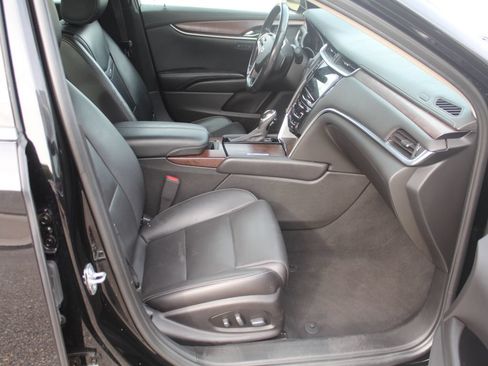 Used 2019 Cadillac XTS Luxury FWD image 11