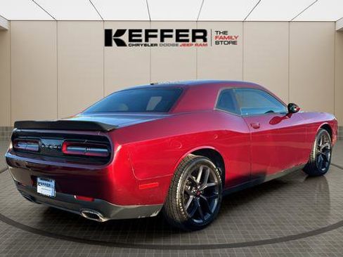 Certified 2019 Dodge Challenger SXT w/ Blacktop Package image 5