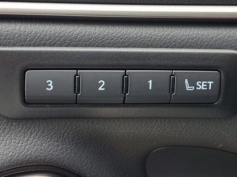 Used 2025 Lexus ES 350 w/ Premium Package FWD image 26