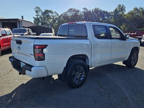 New 2026 Nissan Frontier SV w/ Tow Package image 10