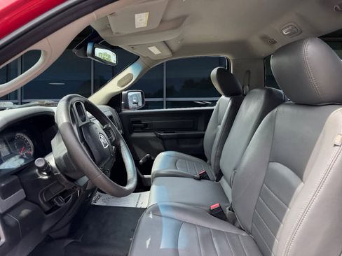 Used 2019 RAM 1500 Tradesman RWD image 2