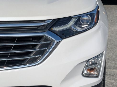Certified 2021 Chevrolet Equinox Premier image 9