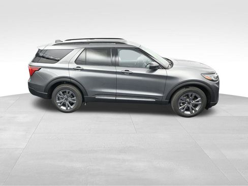 New 2025 Ford Explorer Active w/ Active Comfort Package image 46