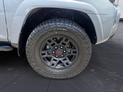 Used 2017 Toyota 4Runner TRD Pro AWD/4WD image 26