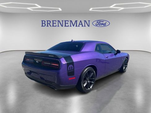 Used 2019 Dodge Challenger R/T Scat Pack w/ Shaker Package image 5