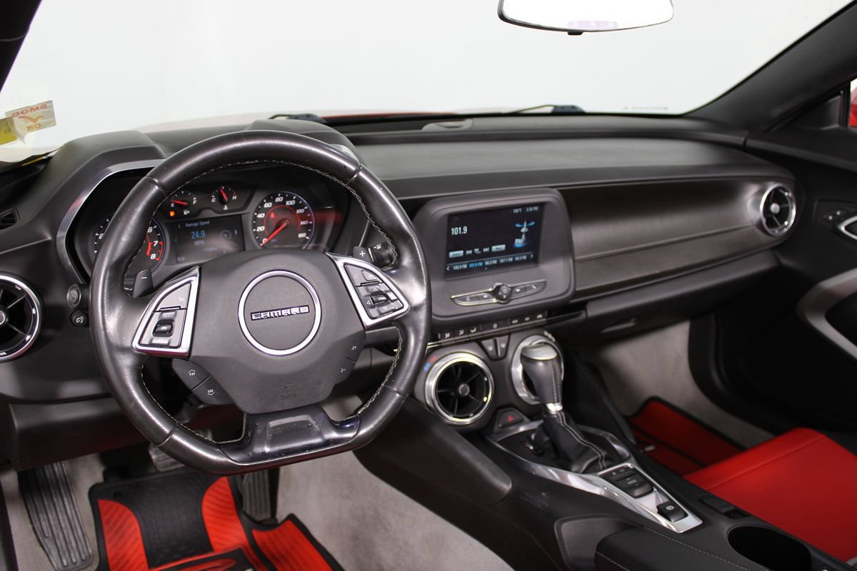 Used 2018 Chevrolet Camaro LT w/ RS Package RWD image 9