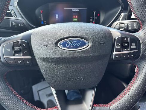 Certified 2023 Ford Escape ST-Line w/ Tech Pack #1 AWD/4WD image 26